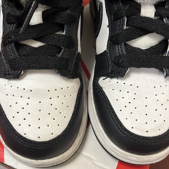 Kids Nike dunk low panda - Picture 7 of 8